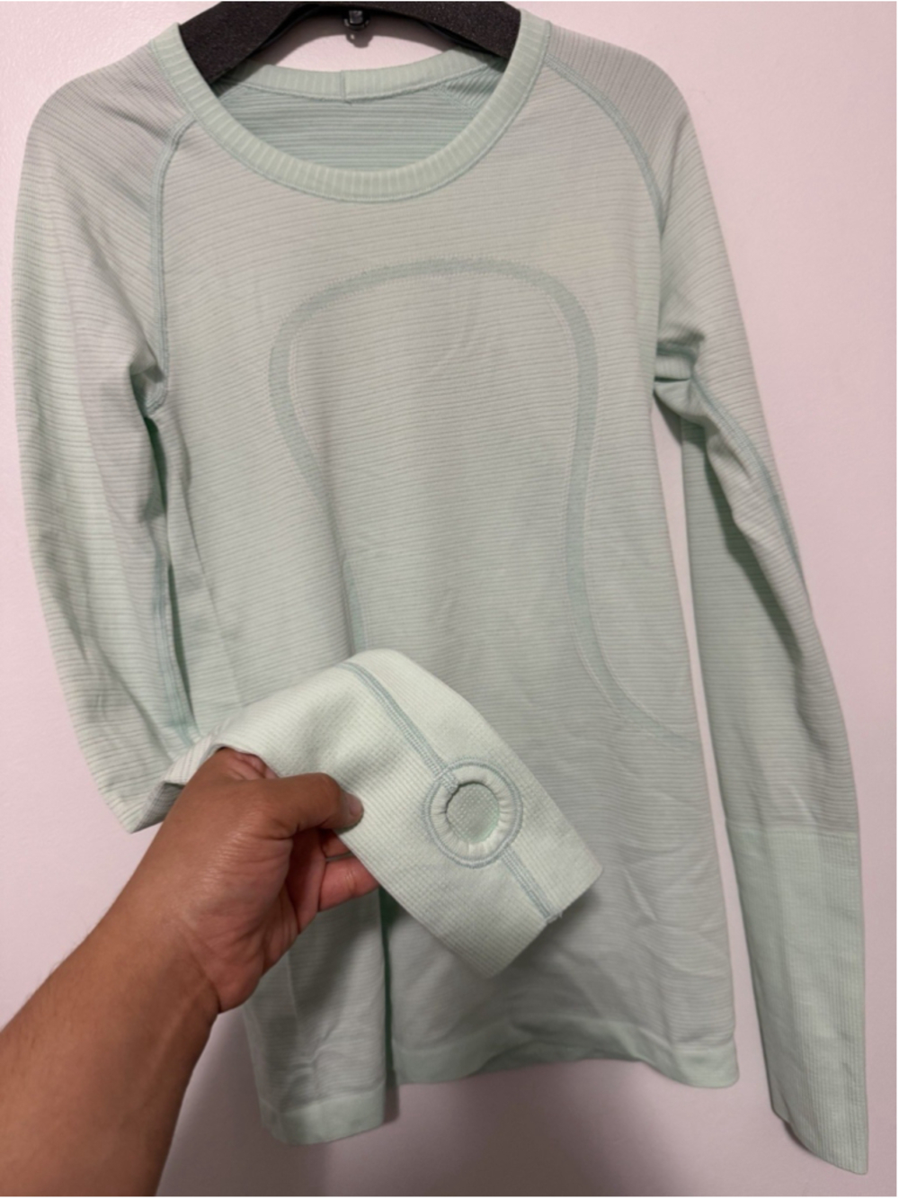 Lululemon Swiftly Tech Long Sleeves Top Women’s Size 4 Mint Green - Picture 5 of 5